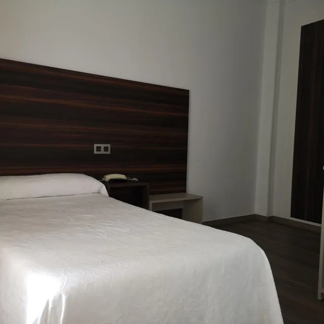 غرفة مفردة بإطلالة على البحر، Hotel Ribera 2/3