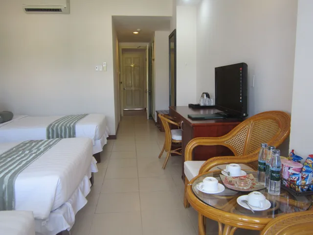 غرفة ديلوكس ثلاثية بثلاثة أسرّة بإطلالة على الجبل، The Coast Hotel 2/3