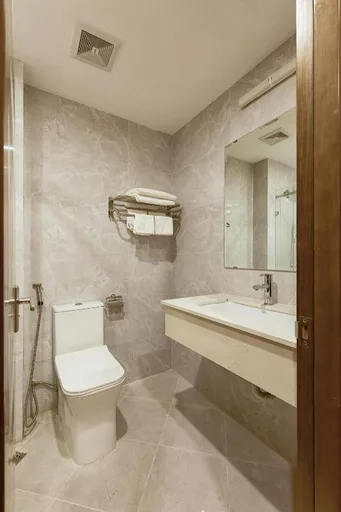 غرفة ثلاثية، Hanoi Sail Hotel 2/3