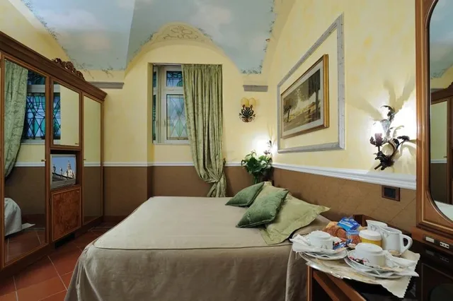 Economy, Basement, Double Bed، Hotel Farnese 3/3