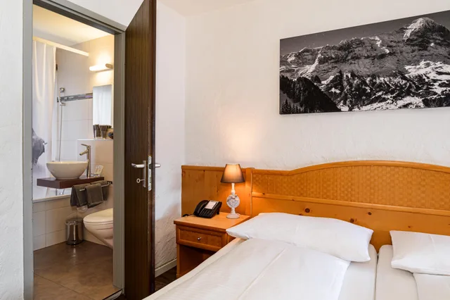 Triple Room Eiger، Jungfrau Lodge - Swiss Mountain Hotel 2/7
