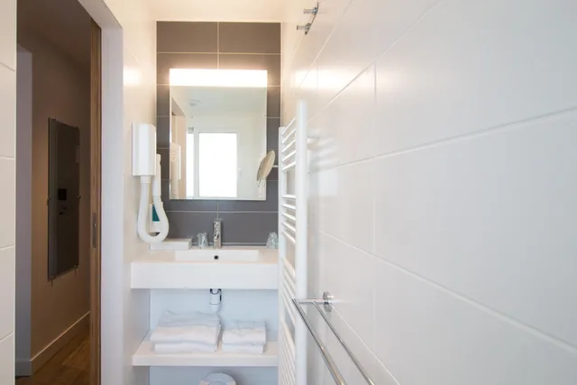 غرفة مفردة، Hotel La Regence 8/10