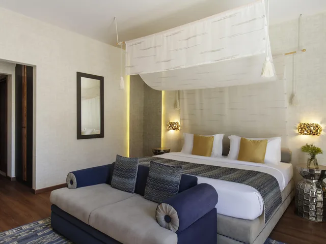 غرفة ديلوكس بسرير كينج، منتجع شادن(Shaden Resort) 3/4
