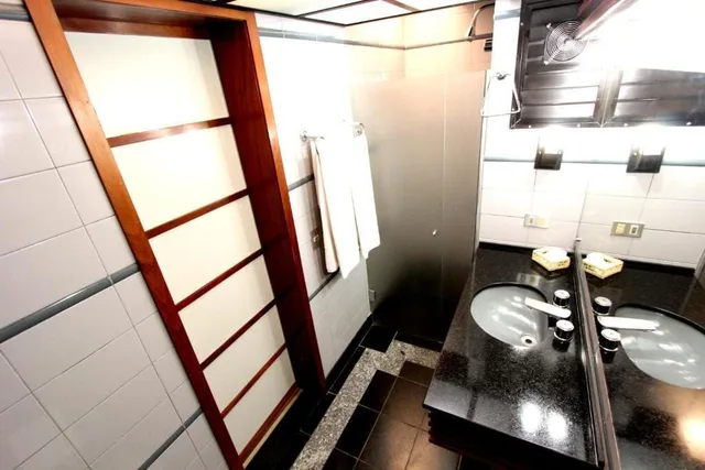 غرفة قياسية بسريرين منفصلين بغرفة نوم واحدة، Hotel Nikko 6/7