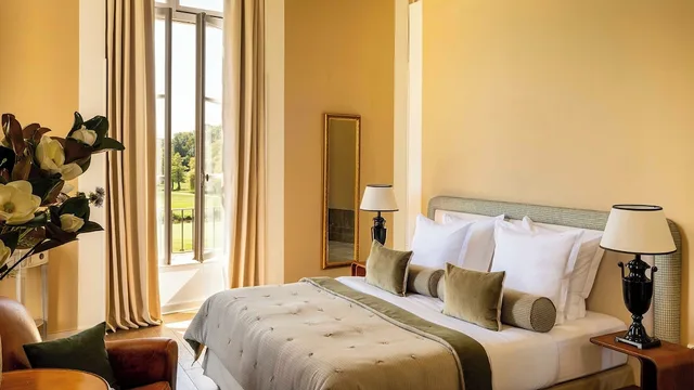 Junior Suite, Double Bed, Sofa, Chateau Golf & Spa D'augerville 1/7