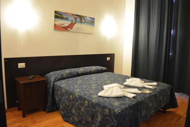 غرفة اقتصادية مفردة بسرير مزدوج بحمام مشترك، Locanda Otello 1/5