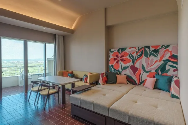 غرفة يابانية بسريرين منفصلين بإطلالة على البحر بشرفة، Okinawa Kariyushi Resort Exes Ishigaki 1/1