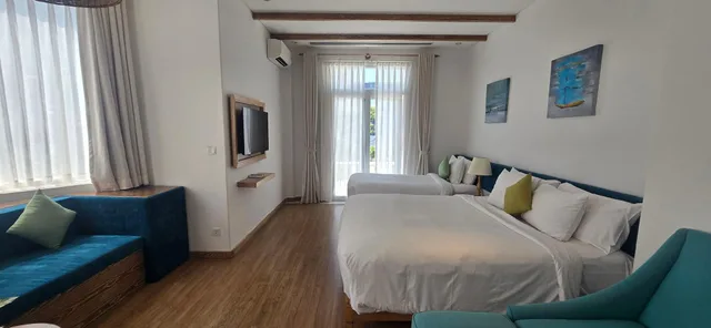 Santorin, Family Suite, King and Twin Beds, Balcony، Risemount Premier Resort Danang 1/1
