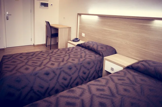 غرفة بسريرين منفصلين، Hotel Fini 6/10