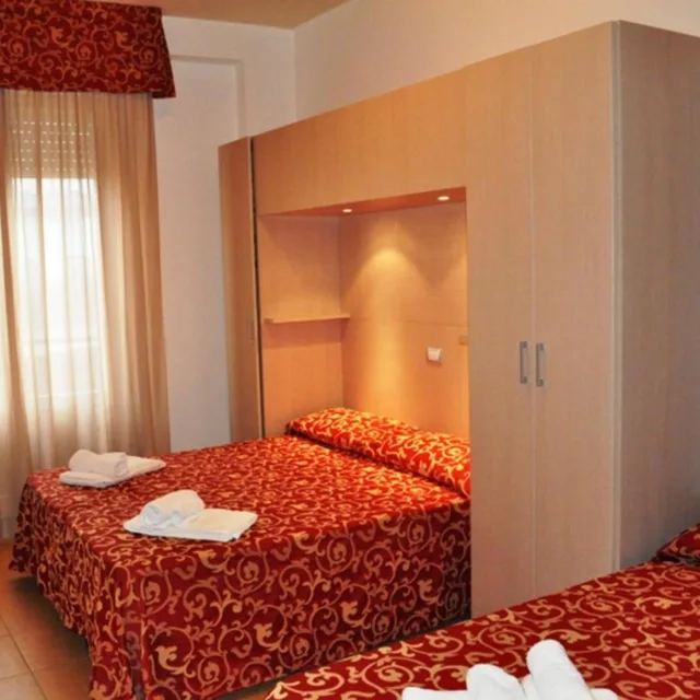 Standard, Triple, Mimosa Hotel 2/5