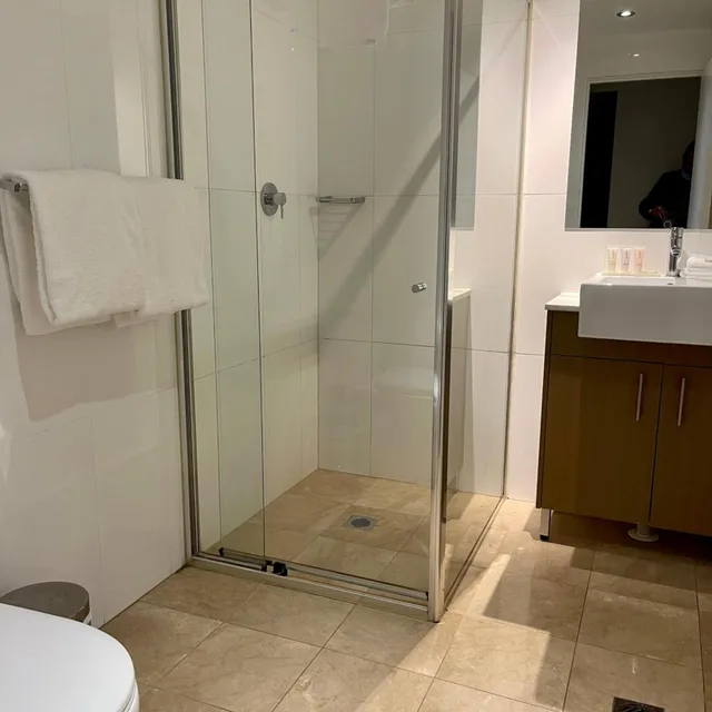 شقة استوديو تنفيذية بسريرين منفصلين بشرفة، Apx World Square Apartments 5/7