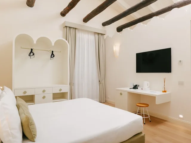 غرفة سيغنتشر بسرير كوين، Unconventional Sorrento 1/10