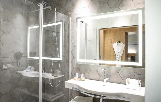 غرفة متصلة عائلية بسريرين مزدوجين، Novotel Saint Brieuc Centre Gare Opening May 2017 2/2