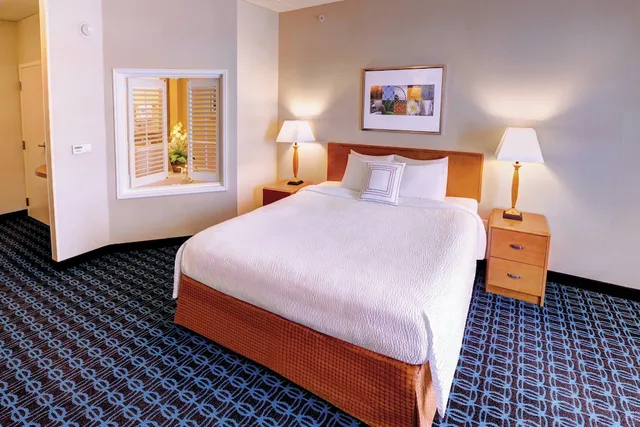 جناح بسرير كينج، Fairfield Inn Suites Wausau 1/1