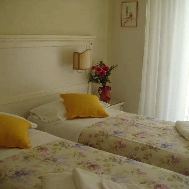 غرفة بسرير مزدوج أو سريرين منفصلين، Hotel Arcade 3/4