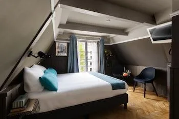 غرفة سوبيريور بسرير مزدوج بإطلالة على القناة، Stanley Collection Hotel Hegra Amsterdam 2/2