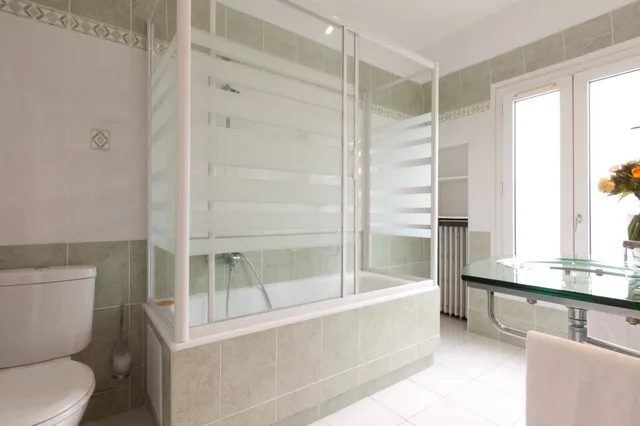 غرفة سوبيريور ثلاثية بسرير مزدوج وسرير فردي، HOTEL DU SQUARE D ANVERS 9/10