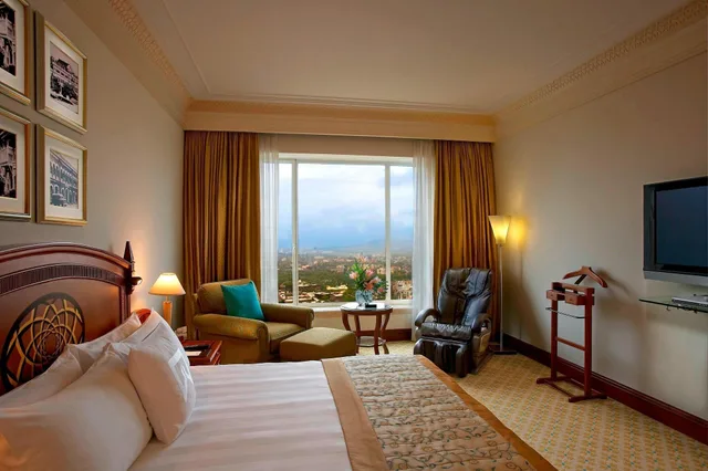 House, with View، Itc Grand Central 2/3