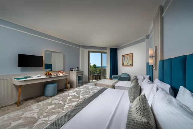 غرفة بسرير مزدوج أو سريرين منفصلين بإطلالة على الحديقة، Pine Beach Hotel 10/10