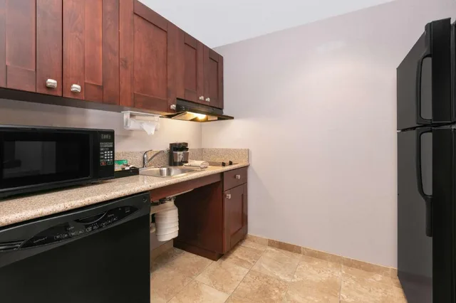 جناح بسرير كينج مع أريكة لذوي الإعاقة، Homewood Suites by Hilton Rock Springs 3/3
