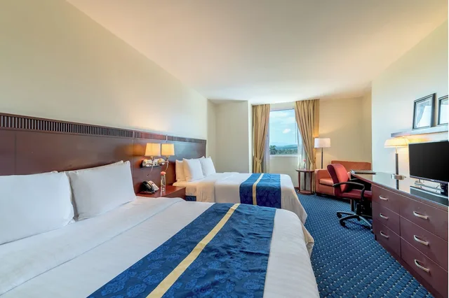 Comfort, Superior, 2 Queen Beds, Hodelpa Garden Court 3/10