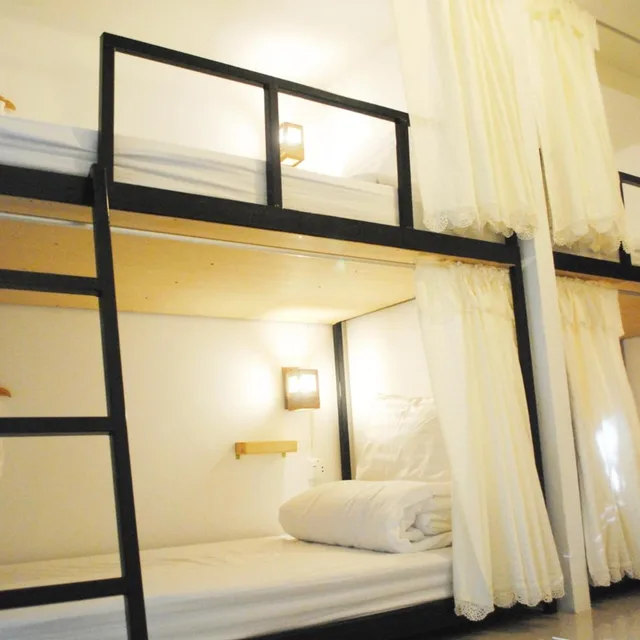 سكن مشترك للنساء، Rimnim Hostel 1/2