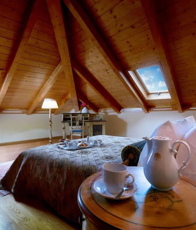 Suite, King Bed, Grande Bretagne Hotel 4/7