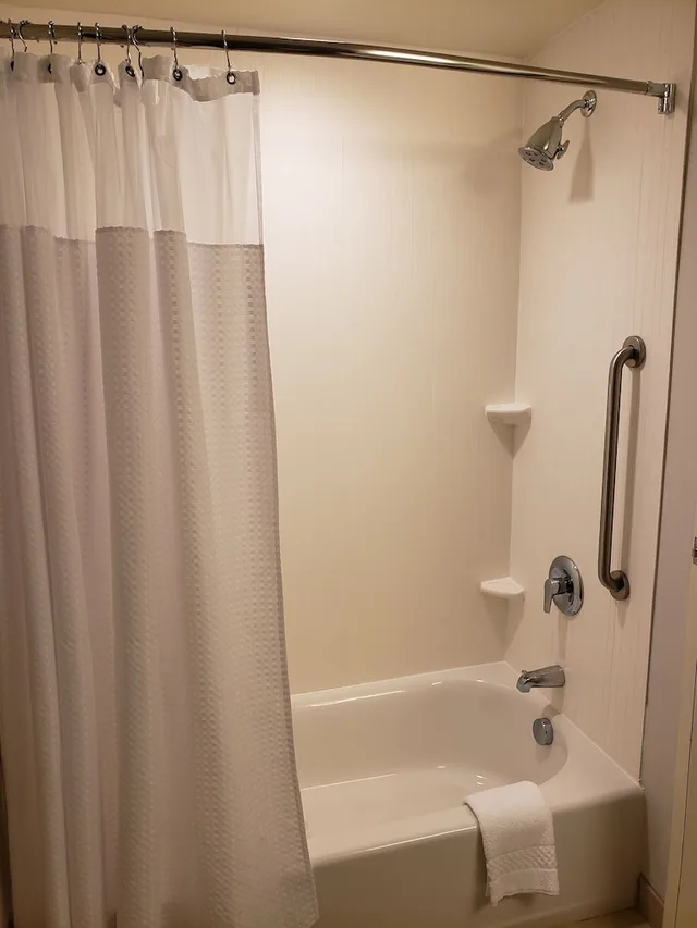 غرفة بسرير مزدوج، Courtyard Jacksonville 6/7