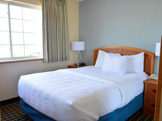 جناح بغرفة نوم واحدة مع أريكة، MainStay Suites Dubuque at Hwy 20 10/10