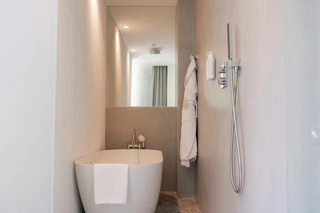 جناح بريفيليج، Hospes Palacio de los Patos 6/7