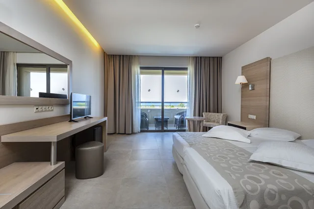 Maisonette, Suite, 3 Beds, Sea Front, Shared Pool, Sofa, Astir Odysseus Kos Resort and Spa 2/8