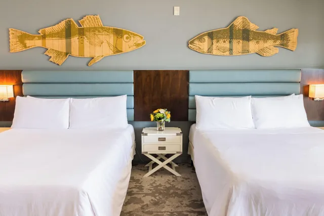 غرفة بسريرين مزدوجين، Lakehouse Hotel and Resort 3/4