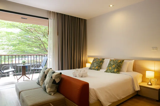 غرفة أساسية بسرير كينج، The Silver Palm Wellness Resort 2/6