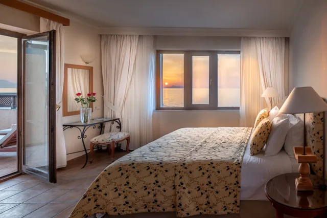 2 Bedrooms, Family Suite, Ythica، Aquila Rithymna Beach 5/8