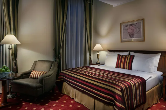 غرفة ديلوكس بسرير كينج بغرفة نوم واحدة، Art Nouveau Palace Hotel Prague 5/7
