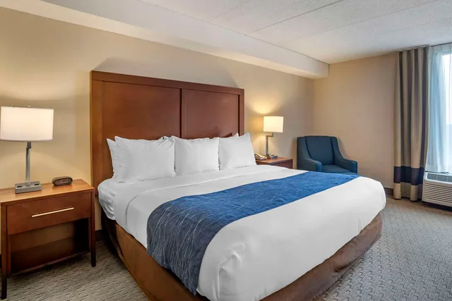 غرفة بسرير كينج، Comfort Inn Shady Grove Gaithersburg Rockville 3/4