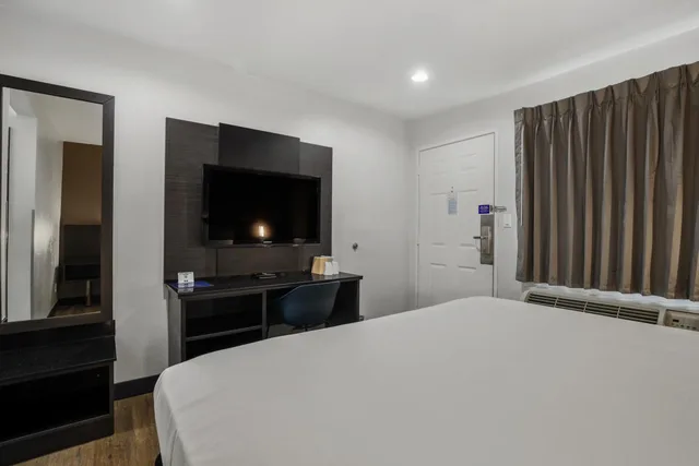 غرفة ديلوكس رباعية، Motel6 Escondido Ca 4/10