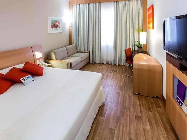 غرفة سوبيريور بسرير مزدوج مع أريكة، Novotel Porto Alegre Tres Figueiras 6/10