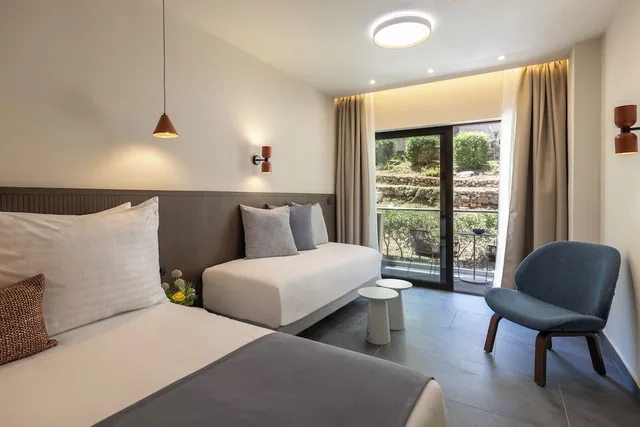 غرفة ثلاثية بثلاثة أسرّة بإطلالة على الجبل، Valmar Corfu 4/10