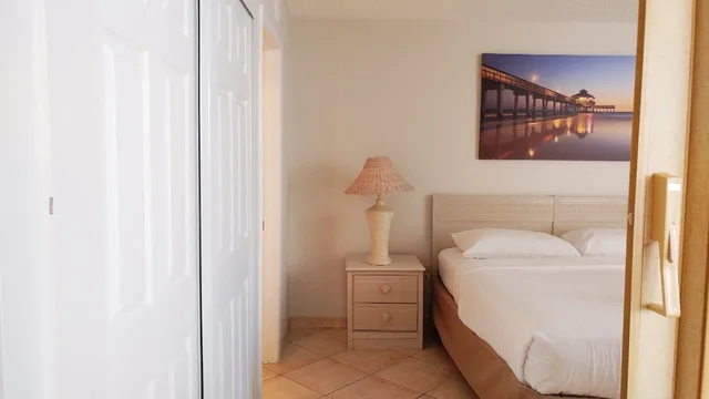 Studio, Apartment, King Bed, Gulf View, Sofa, Lovers Key Beach Club 4/9