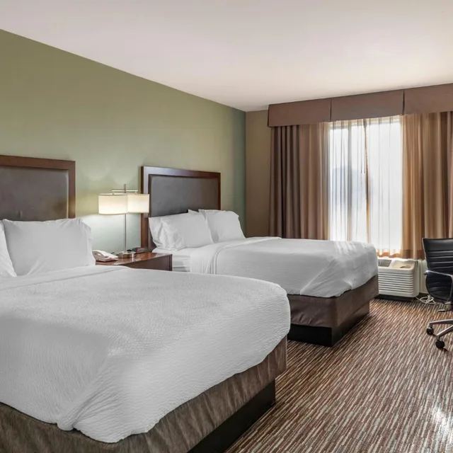 جناح بسريرين، Holiday Inn Express Hotel & Suites Indio - Coachella Valley 1/5