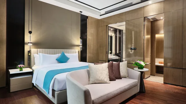 جناح تنفيذي بسرير كينج بإطلالة على البحيرة، Crowne Plaza Wuhan Development Zone 1/2