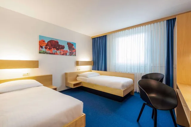 غرفة بسريرين منفصلين، Comfort Hotel Atlantic Muenchen Sued 1/3