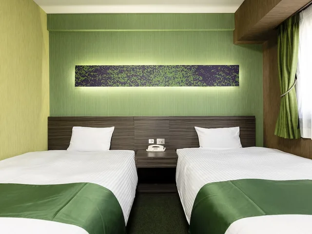 غرفة بسريرين منفصلين للمدخنين، KOKO HOTEL Nagoya Marunouchi 1/4