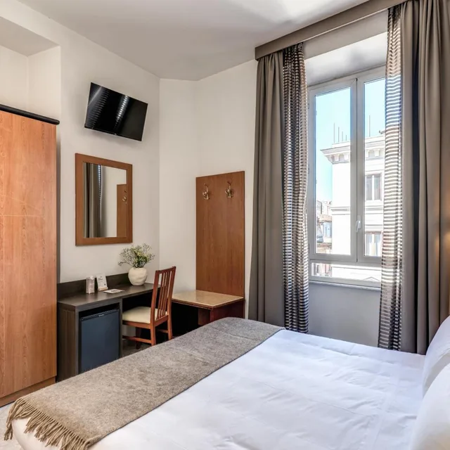 غرفة بسرير مزدوج أو سريرين منفصلين، Hotel Sonya 2/10