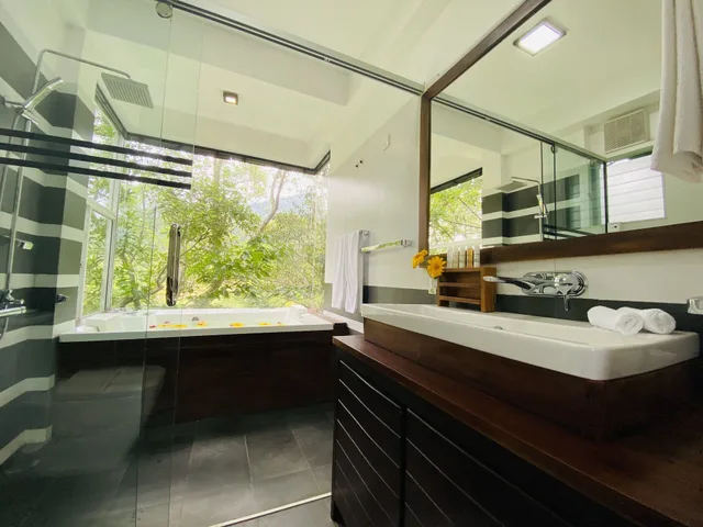 Panorama, Penthouse, King Bed، The Glenrock 6/6
