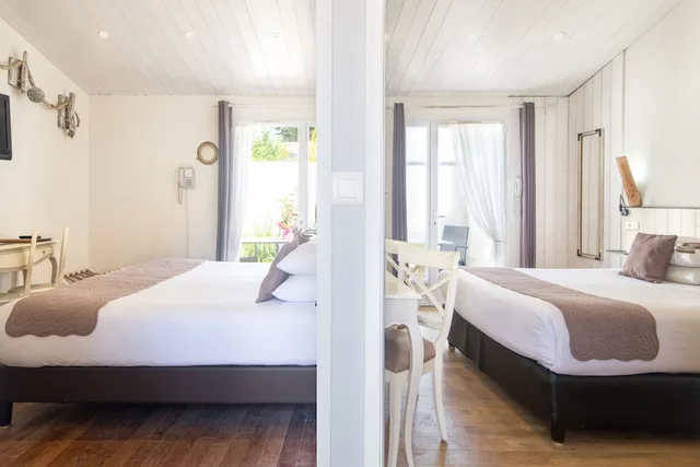 Charme، HOTEL RESTAURANT & SPA(FORMERLY PLAISIR PLAISIR) 7/9
