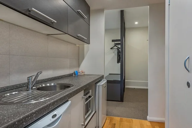 شقة بسرير كوين بغرفة نوم واحدة، Mantra One Sandy Bay Road Hobart 9/10