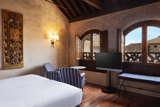 غرفة سوبيريور بسريرين منفصلين وسرير كينج، Hotel Palacio de Santa Paula Autograph Collection 4/6