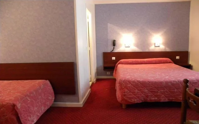 Room, Quadruple, Double and Twin Beds, HOTEL CAMELIA INTERNATIONAL 1/1